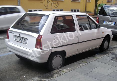 Автостекла Citroen Ax c установкой в Москве